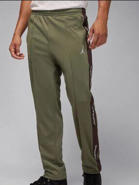 Air Jordan Essentials Tracksuit Pants Mens Size Large Olive HF9341-222 NWT
